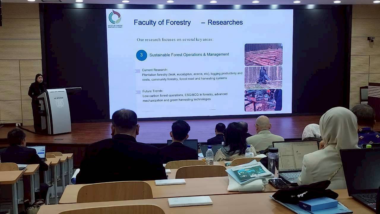 KU Forestry joins hands with Asian universities for regional forest collaboration!